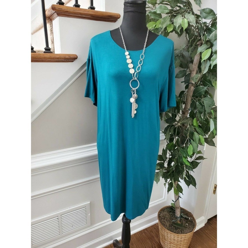 Fabletics Women's Green Rayon Scoop Neck Short Sleeve Knee Length Dress Size XL - Picture 9 of 9